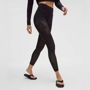 Lululemon RevealKnit Floral High-Rise 7/8 Tight Black *SOLD OUT* Sz 14 Lace